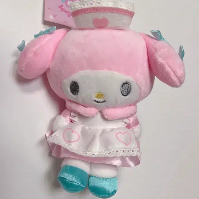[BUNJANG] Sanrio My Melody Nurse Mascot Plush Doll / 2022 산리오 간호사 마이멜로디 마스코트 인형