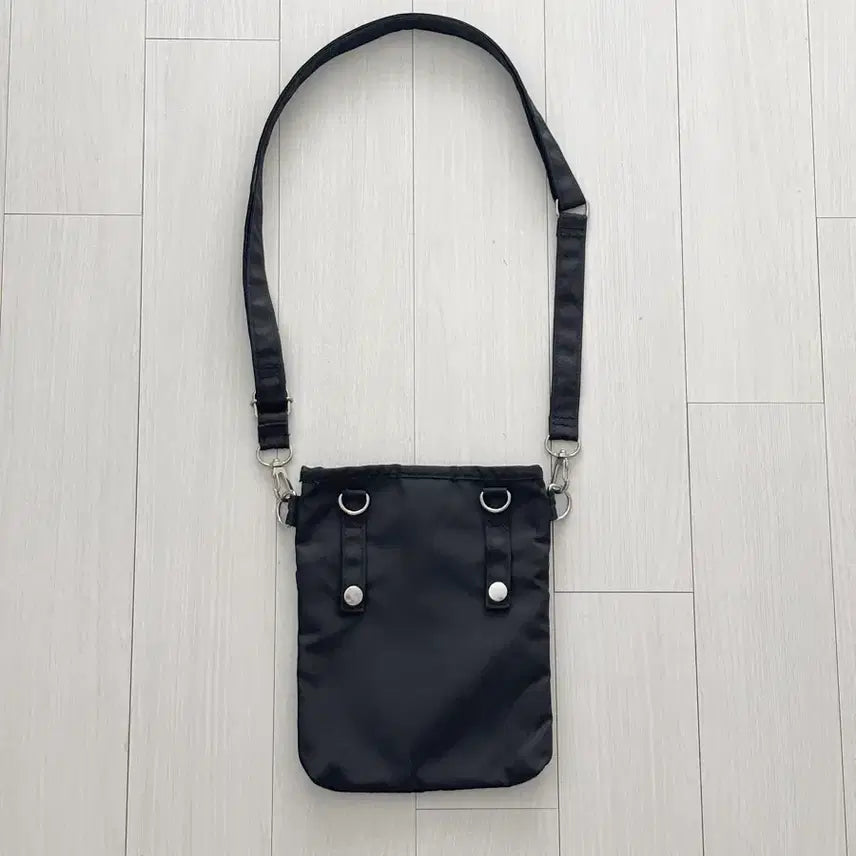 [BUNJANG] MUJI Black Nylon Multi-Pocket Sacoche Bag / MUJI 무인양품 블랙 멀티포켓 나일론 샤코슈 백