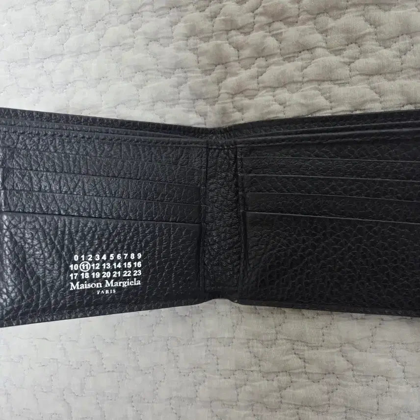 [BUNJANG] Maison Margiela Bi-fold Wallet Black / 메종 마르지엘라 반지갑 블랙