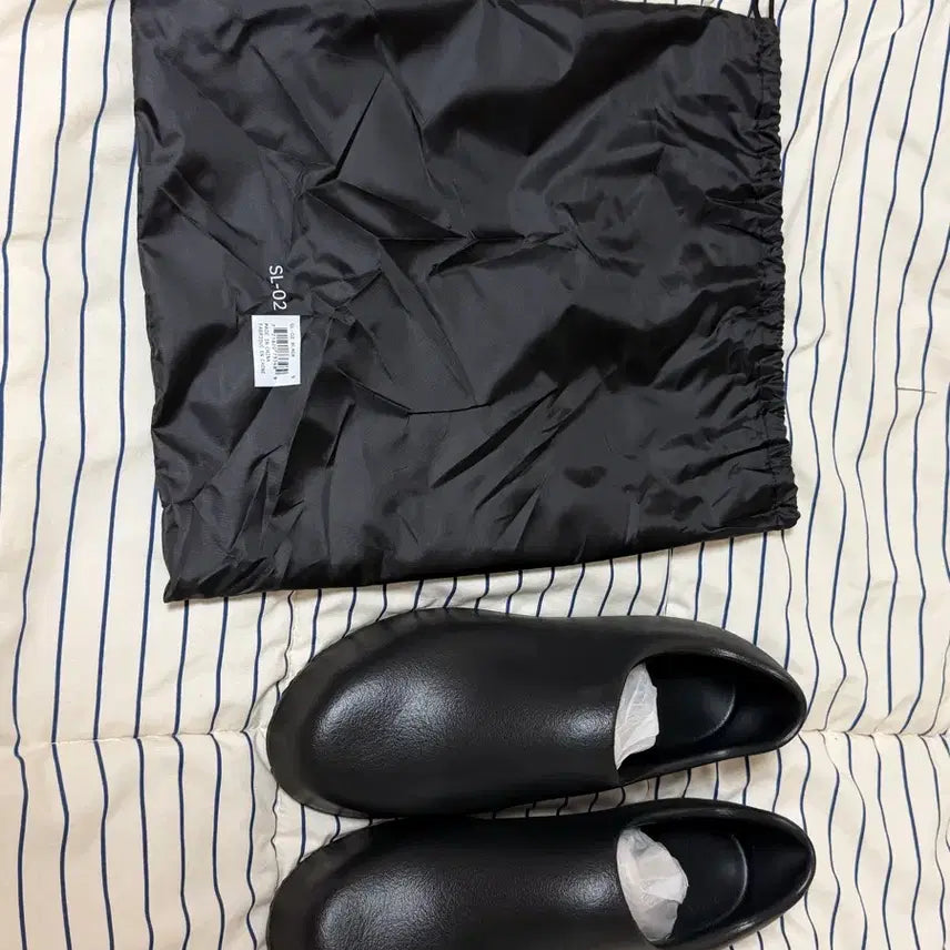 [BUNJANG] Yeezy SL-02 / yeezy SL-02