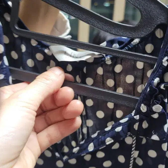 [BUNJANG] Navy White Polka Dot Long Dress with Tie Detail / 라인 원피스