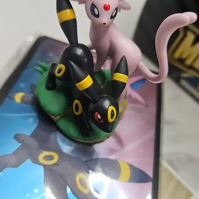 [BUNJANG] Pokemon Prism Collection North America Figure Set / 북미 프리즘 피규어 컬렉션(슬리브. 피규어,핀) 판매