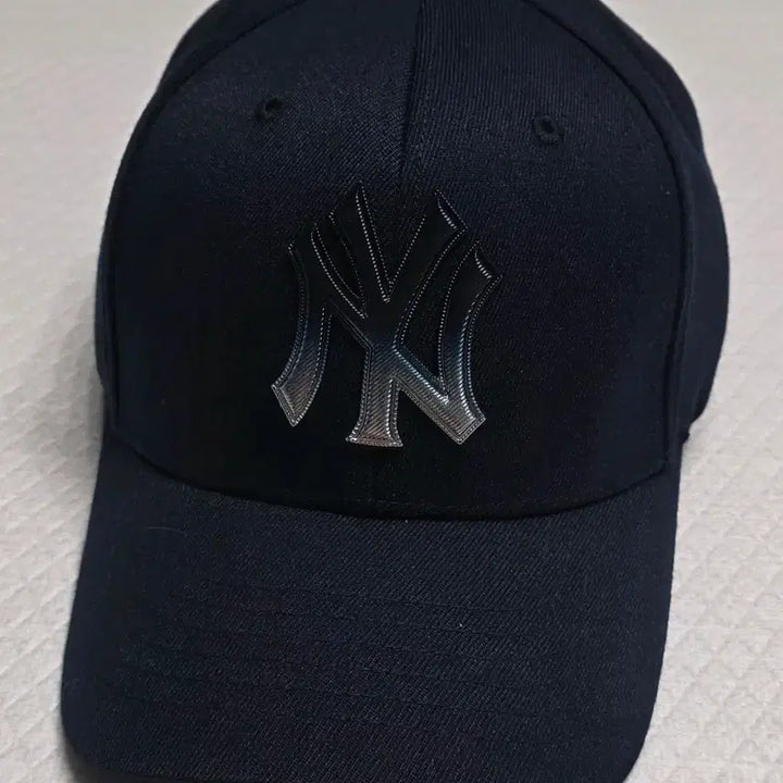 [BUNJANG] MLB New Era Yankees Navy &amp; White Sox Cool Material Cap (Size 59) / MLB모자(59,본문참조)
