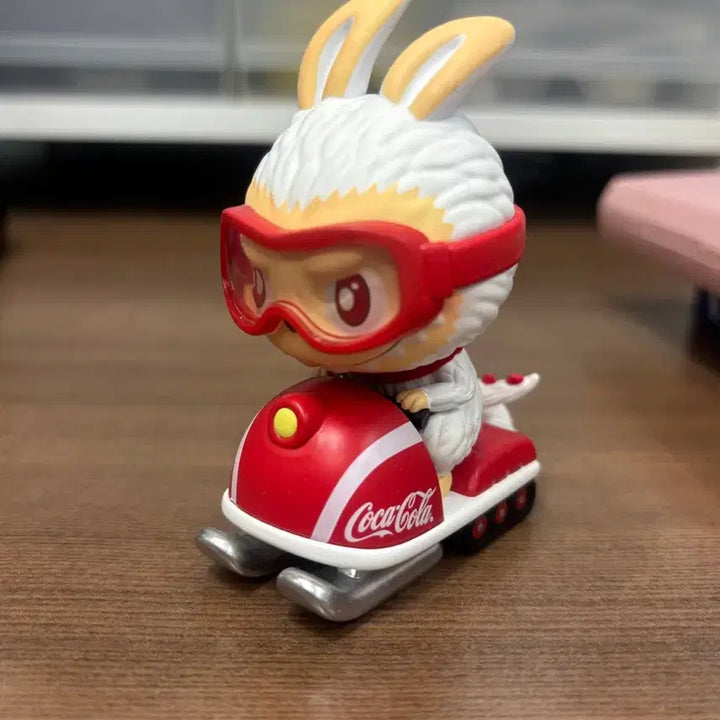 [BUNJANG] Pop Mart Labubu Coca-Cola Sprint Figure / 팝마트 라부부 코카콜라 질주
