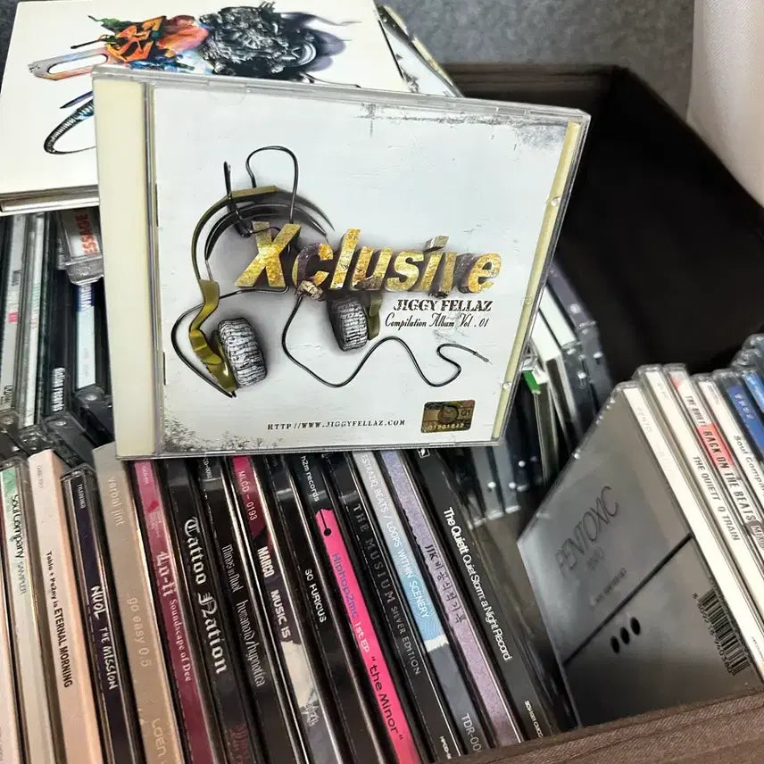 [BUNJANG] Zigipellaz Xclusive Album / 지기펠라즈 Xclusive