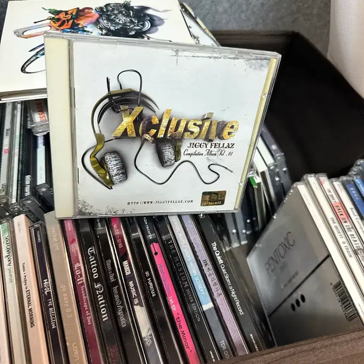 [BUNJANG] Zigipellaz Xclusive Album / 지기펠라즈 Xclusive