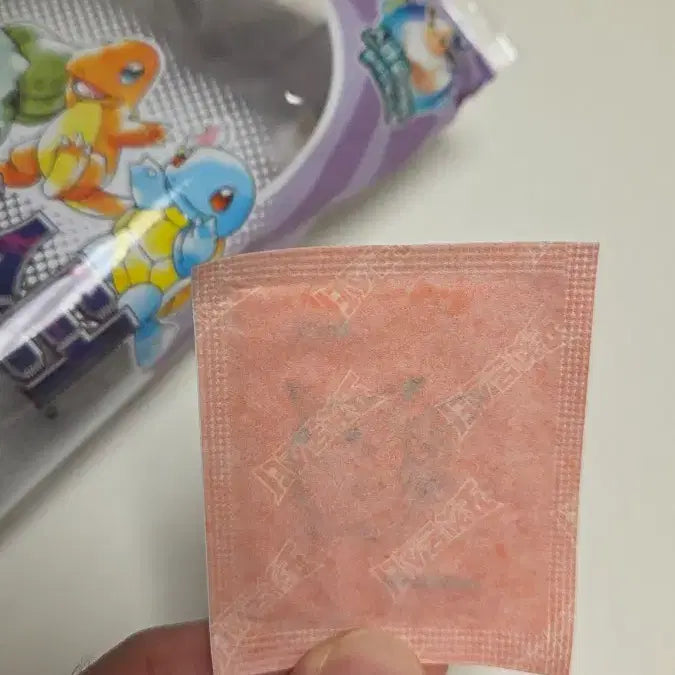 [BUNJANG] Pokemon 30th Anniversary PTTM Sticker Pikachu (1996) Limited Edition / 포켓몬 30주년 띠부씰 피카츄 1996년 뚱카츄 한정