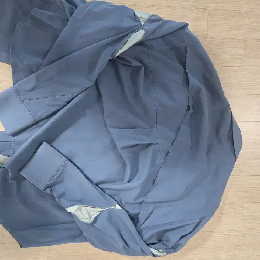 [BUNJANG] aop multigenuc Marine Cutout Shirt / [free] aop 에이옵 multigenuc 셔츠 마린