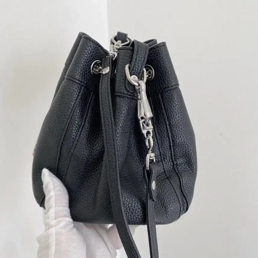 [BUNJANG] Vivienne Westwood Shoulder Bag Clutch Bag Black Silver Hardware Chain / 비비안웨스트우드 숄더백 클러치백 블랙 은장 체인
