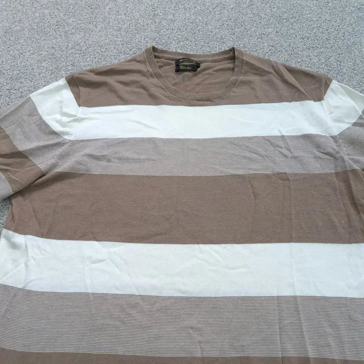 [BUNJANG] Massimo Dutti Short Sleeve T-Shirt L / L 마시모두띠 반팔 티 | 0507C14