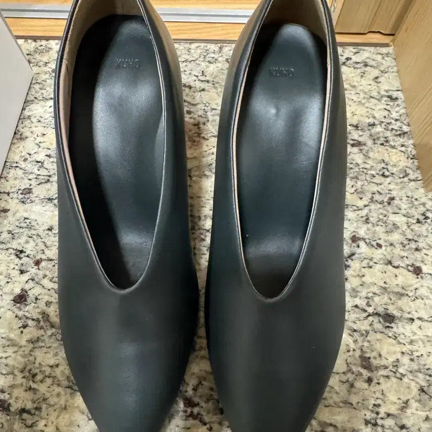 [BUNJANG] KUHO Pumps Green 245mm / 구호 펌프스 그린 245