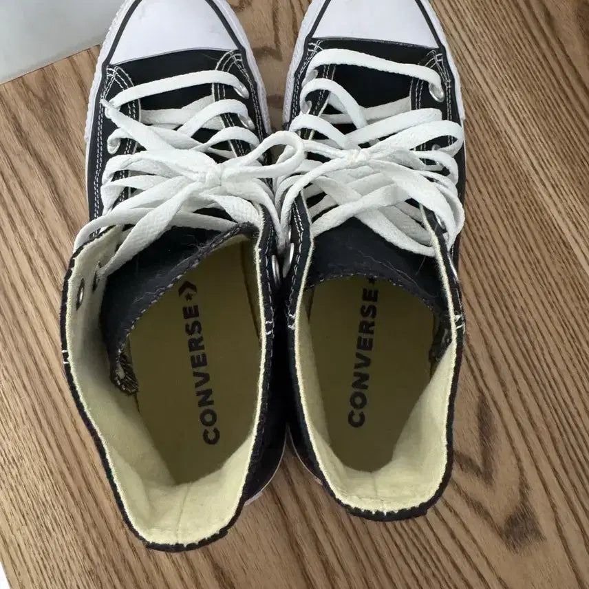 [BUNJANG] Converse Chuck Taylor All Star High Top Sneakers Black 250 / 컨버스 척테일러 블랙 하이 스니커즈 250