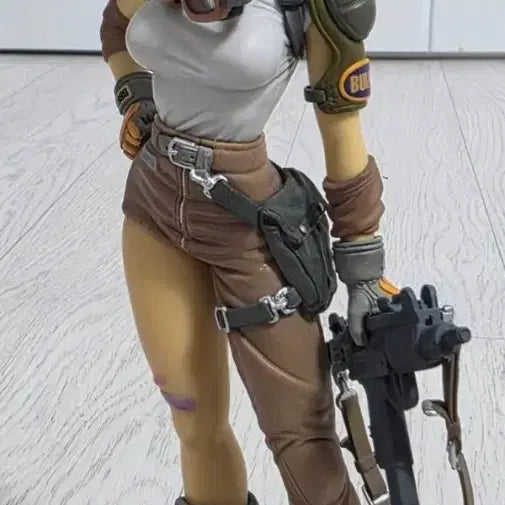 [BUNJANG] Zhufengtianxia Bulma Ending Version Figure / 조형천하 부르마 엔딩 버젼