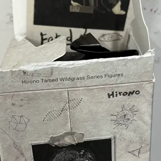 [BUNJANG] Pop Mart Hirono Greenhouse Series &