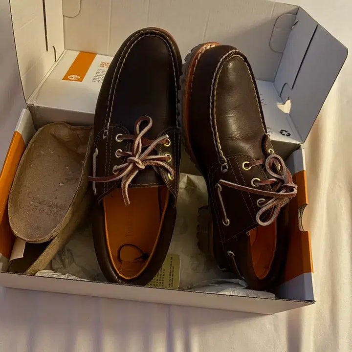 [BUNJANG] Timberland Classic 3-Eye Boat Shoes Brown Wide / 팀버랜드 클래식 3 아이 보트 슈즈 브라운 -와이드