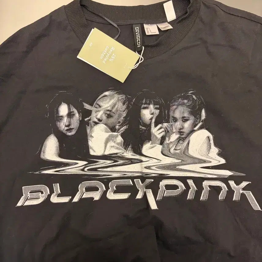 [BUNJANG] H&amp;M BLACKPINK Collaboration T-Shirt (L) / H&amp;M 블랙핑크 티셔츠 L