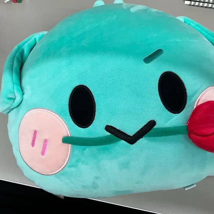 [BUNJANG] CRAVITY Taeyoung Yongti Cushion / 크래비티 태영 용티 쿠션