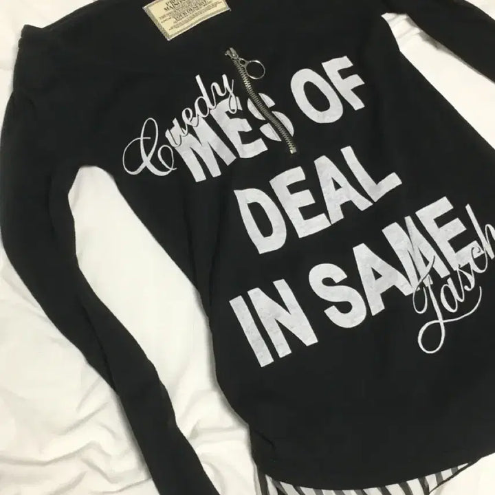 [BUNJANG] Vintage Gothic Gyaru Long Sleeve T-Shirt / 빈티지 고스 갸루 긴팔 티