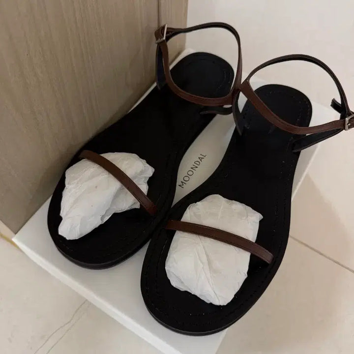 [BUNJANG] Mundal Brown Sandals - Size 240 / 문달 샌들 브라운 240 새상품