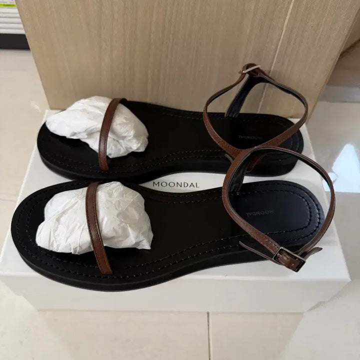 [BUNJANG] Mundal Brown Sandals - Size 240 / 문달 샌들 브라운 240 새상품