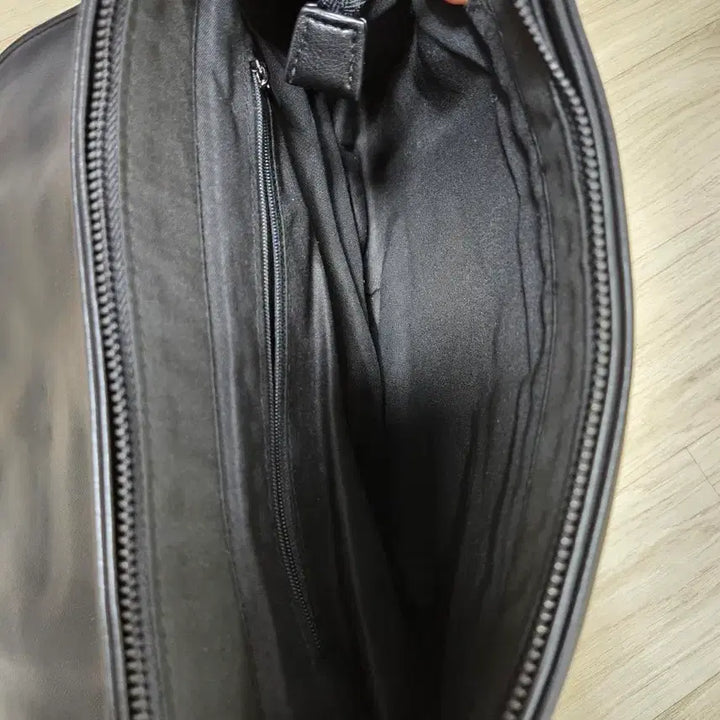 [BUNJANG] Crossbody Bag / (여름한정세일)크로스백 가방 팝니다