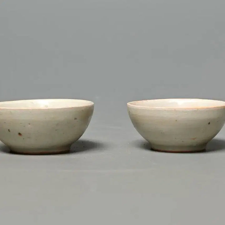 [BUNJANG] Northern Song Dynasty Celadon Glazed Carved Flower Scroll Design Tea Cups (Pair) / 북송 청백유 각화 편화문 잔 한쌍 출토 진품 중국도자기