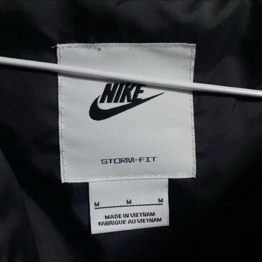 [BUNJANG] Nike Storm-FIT Padded Jacket - Size M / 나이키 스톰핏 패딩 M