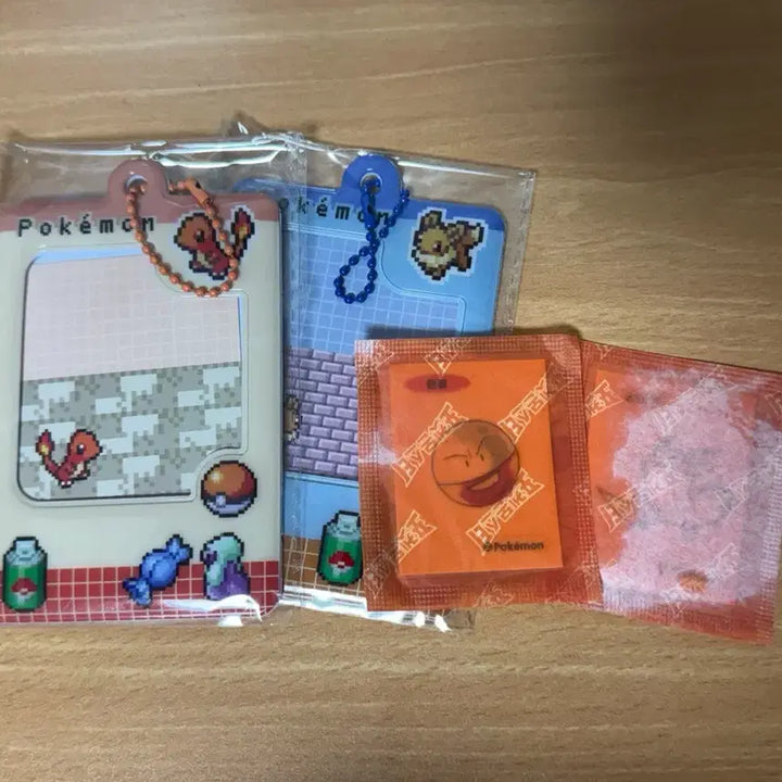 [BUNJANG] Pokemon 30th Anniversary Bread Stickers (Raichu, Boombal) &amp; TONYMOLY Card Holders (Charmander, Eevee) - Sealed Bundle / 포켓몬스터 30주년 포켓몬빵 띠부씰 라이츄 붐볼 토니모리 파이리 이브이