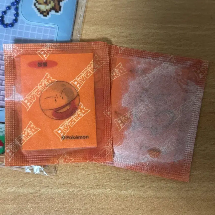 [BUNJANG] Pokemon 30th Anniversary Bread Stickers (Raichu, Boombal) &amp; TONYMOLY Card Holders (Charmander, Eevee) - Sealed Bundle / 포켓몬스터 30주년 포켓몬빵 띠부씰 라이츄 붐볼 토니모리 파이리 이브이