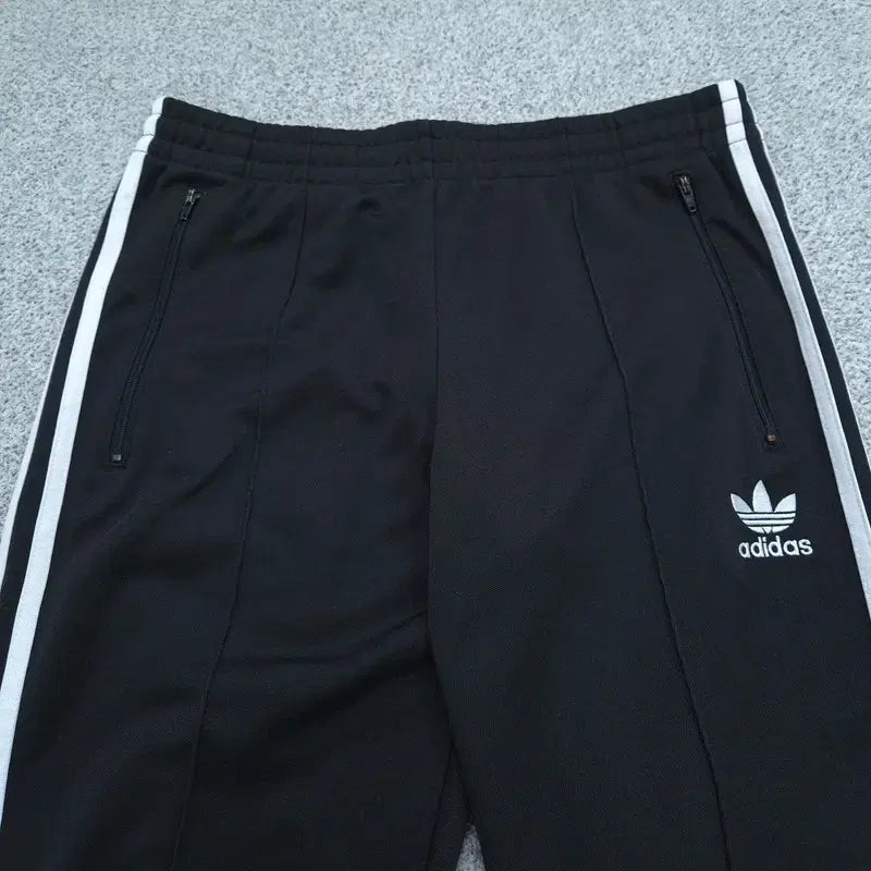 [BUNJANG] Adidas Pants Size 100 / 100 아디다스 바지 | 0507C26