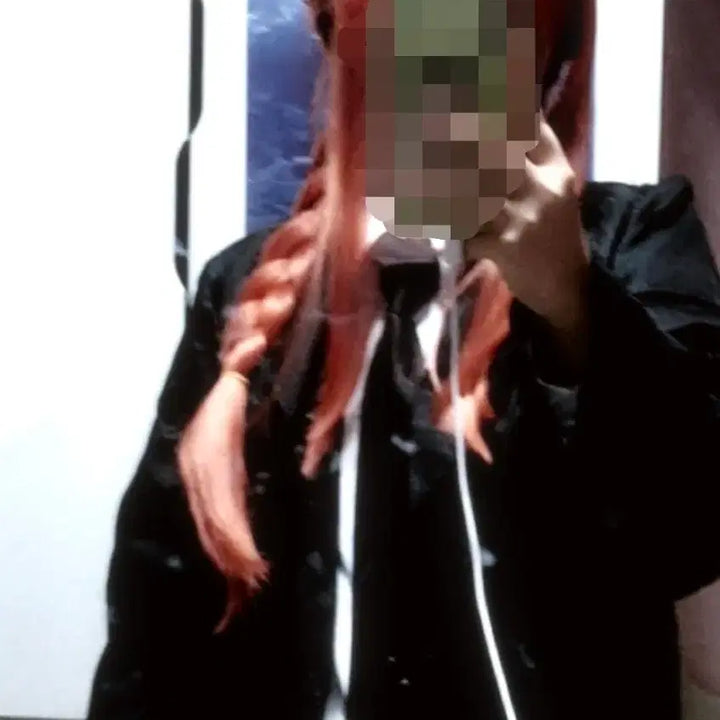 [BUNJANG] Chainsaw Man Makima Cosplay Costume Set (Size L) / [급처] 체인소맨 마키마 코스프레 L사이즈 의상 + 가발 + 렌즈 판매