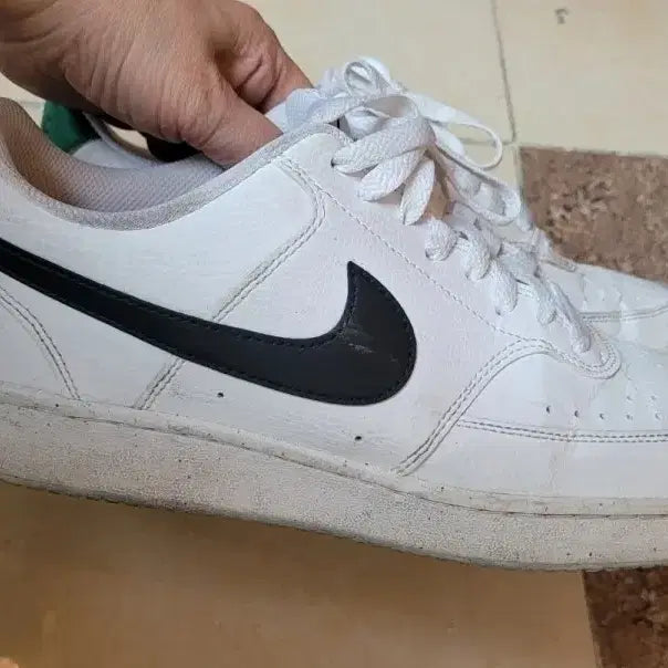 [BUNJANG] Nike Court Vision Low White/Black Sneakers / 나이키 코트 비전 로우 흰/검 운동화