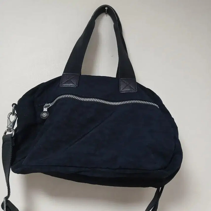 [BUNJANG] Kipling Dark Navy Crossbody Bag 32 x 23 cm / 키플링 다크네이비 크로스백 32  23