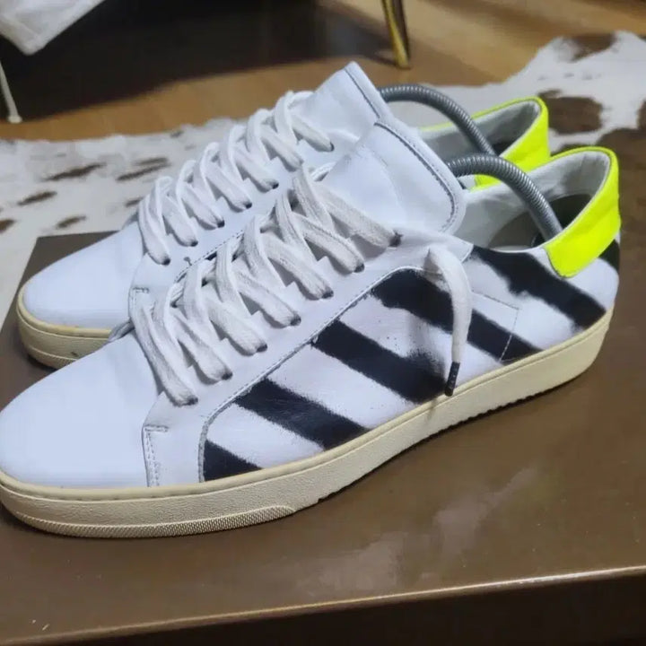 [BUNJANG] Off-White "Mirror Mirror" Sneakers by Virgil Abloh / 오프화이트 스니커즈 정품 / 버질아블로 미러미러