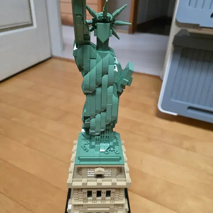 [BUNJANG] LEGO Architecture Statue of Liberty 21042 / 레고 자유의 여신상 21042