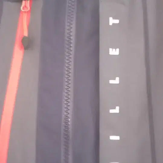 [BUNJANG] Millet Windbreaker Jacket Navy / 밀레 바람막이 자켓 100
