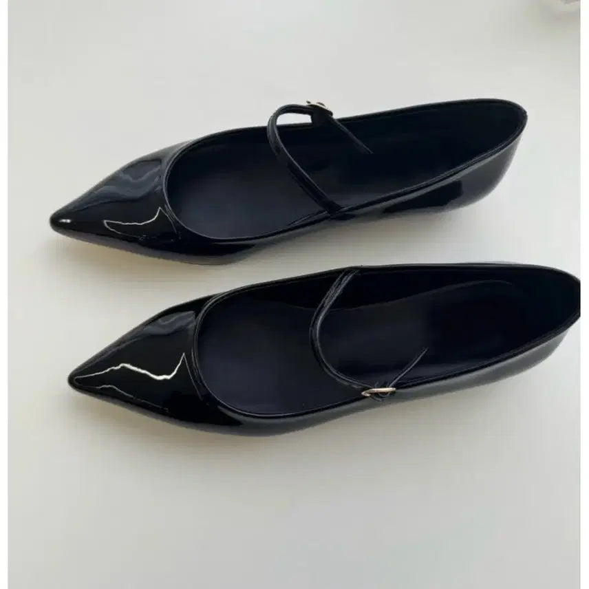 [BUNJANG] Glossy Mary Jane Flats 2cm (Size 230) / [230]새상품 유광 메리제인 플랫 2cm