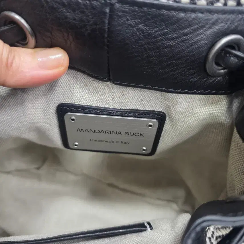 [BUNJANG] Mandarin Duck Herringbone Mini Backpack / 만다리나덕 헤링본 미니 백팩