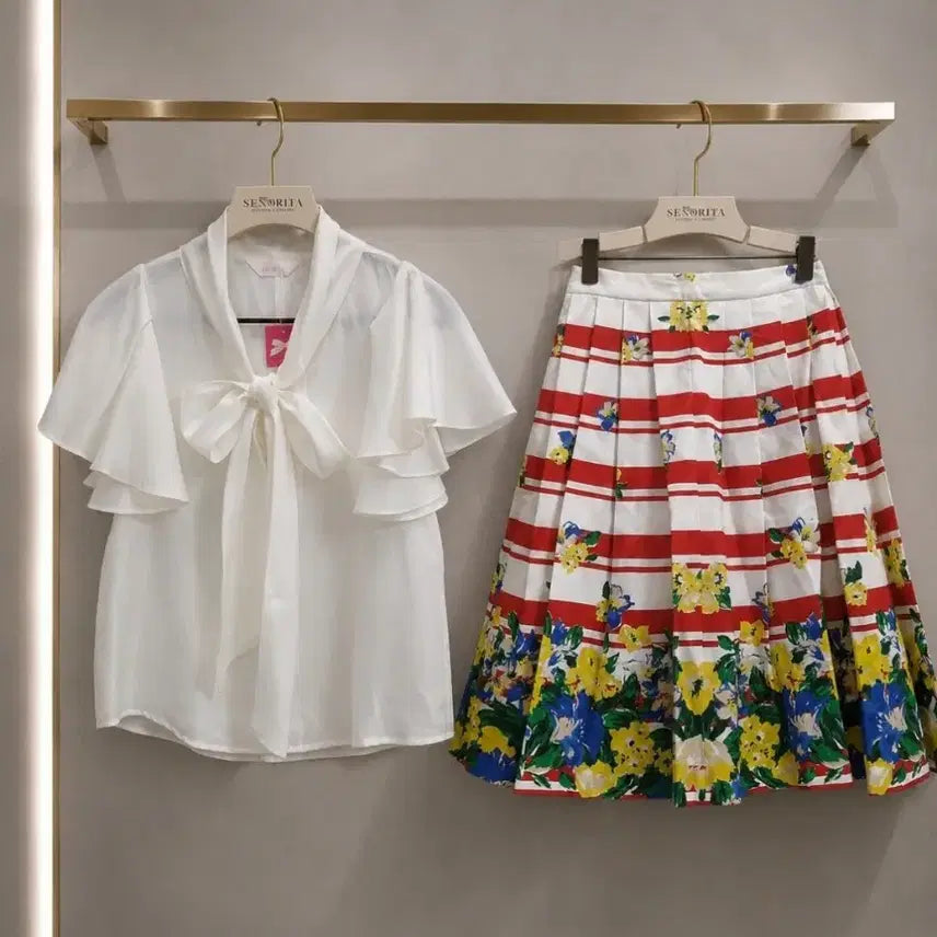 [BUNJANG] Senorita Flower Pleated Skirt - Size S / 새상품 / 세뇨리따 플라워 플리츠 스커트 S