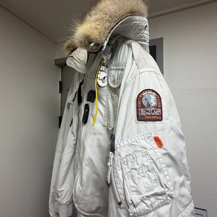 [BUNJANG] Parajumpers Gobi Masterpiece Padded Jacket - Light Grey / 파라점퍼스 패딩 자켓 라이트그레이