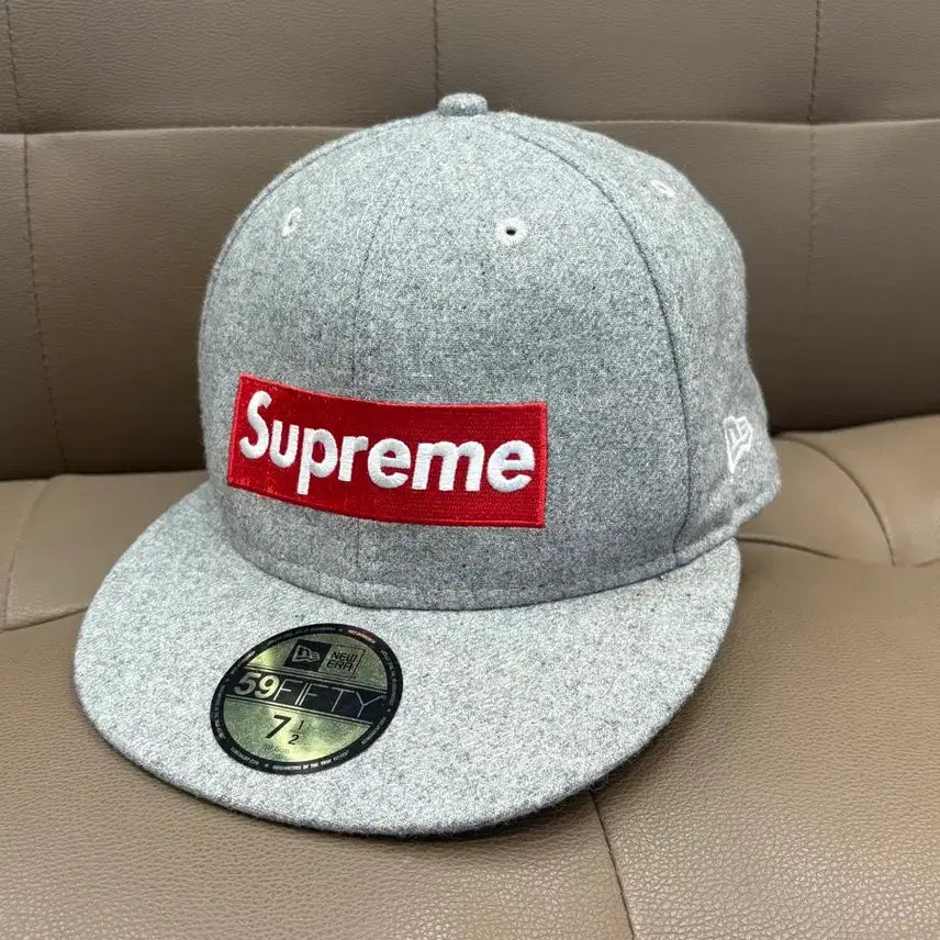 [BUNJANG] Supreme x New Era Championship Box Logo Snapback / 슈프림 x 뉴에라 챔피언쉽 박스로고 스냅백