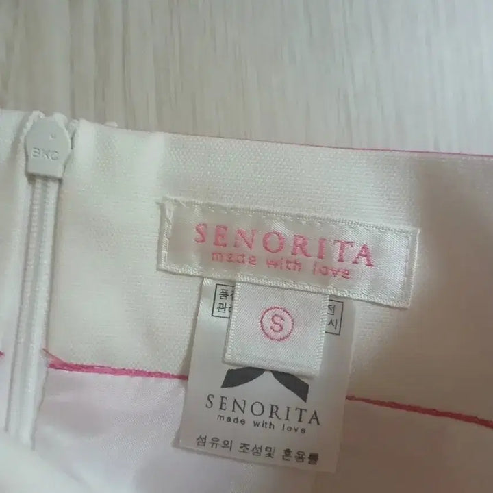 [BUNJANG] Señorita Pink Stripe Cotton Skirt / 새상품 / 세뇨리따 핑크 스트라이프 스커트