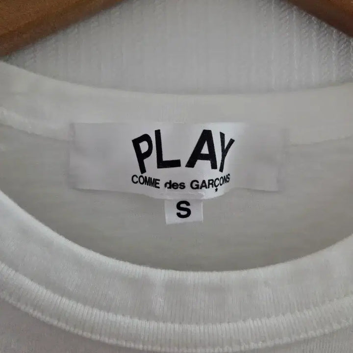 [SOLD OUT] 새거 꼼데가르송 여성 반팔티