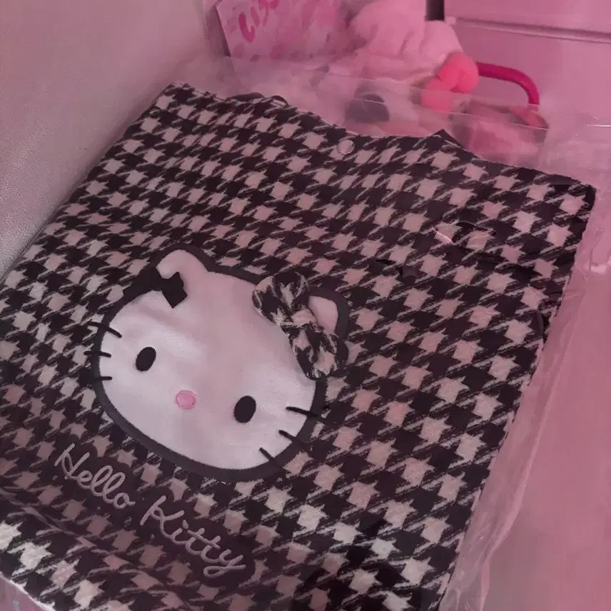 [BUNJANG] Hello Kitty Houndstooth Check Tote Bag / (새상품)키티 하운드투스 체크 토트백