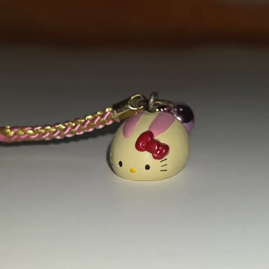 [BUNJANG] Hello Kitty Wagashi Series Rabbit Mochi Strap (Classic Kitty) / 키티스트랩 헬로키티 고전키티 화과자 토끼모찌