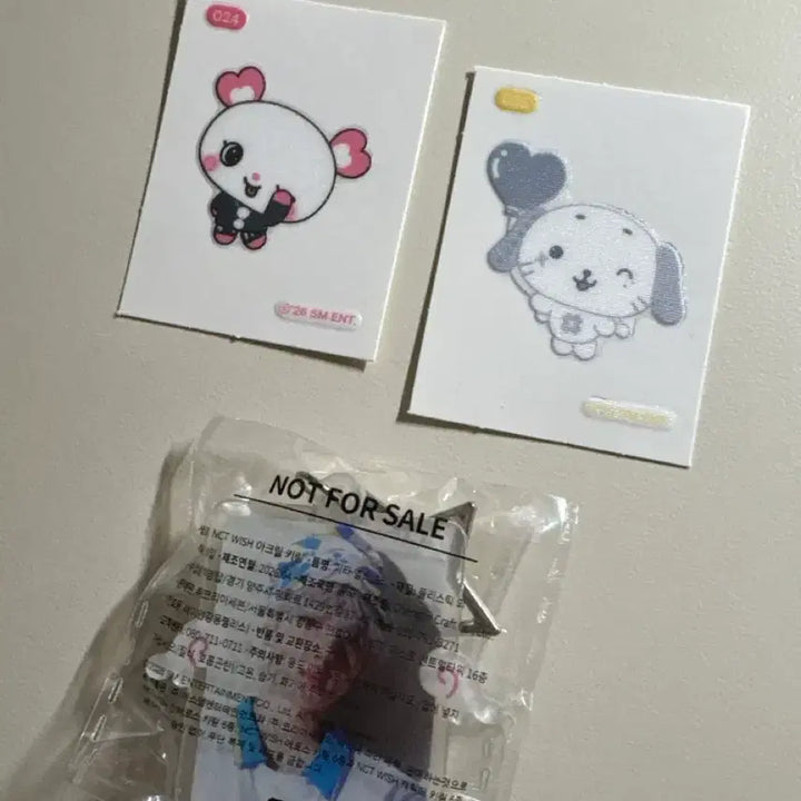 [BUNJANG] NCT WISH Seven Eleven Wish Doll Sticker Keychain Sakuya / 엔시티위시 세븐일레븐 위시돌 띠부씰 키링 사쿠야