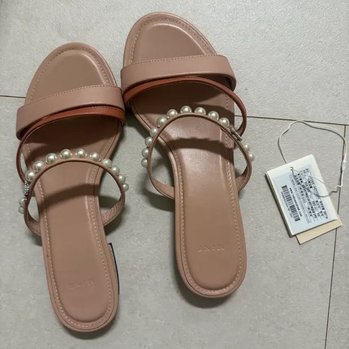 [BUNJANG] MINE Pearl Strap Slide Sandals (230) / 한섬 마인 MINE 펄 스트랩 슬라이드 샌들 230