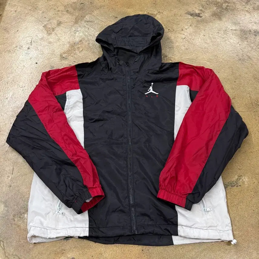 [BUNJANG] Nike Jordan Black Red White Hooded Windbreaker Jacket XL / [정품/XL] 조던 블랙 레드 화이트 후드 바람막이