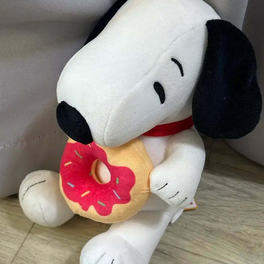 [BUNJANG] Snoopy Donut Plush Doll / 스누피 도넛 봉제인형