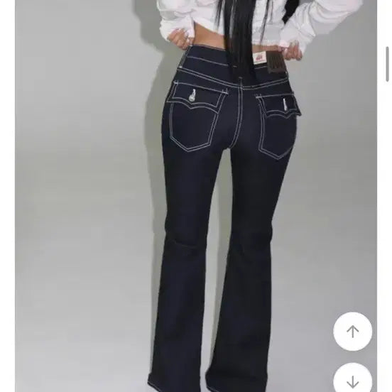 [BUNJANG] OOTJ Raw Denim Bootcut Jeans (Size M) / [새상품] oot ootj 생지부츠컷